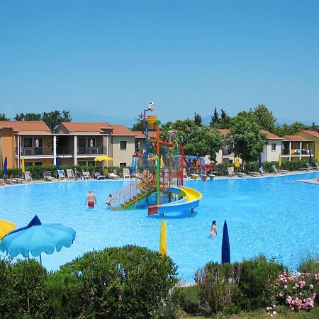 Apartment Belvedere Village-4 By Interhome Castelnuovo del Garda Bagian luar foto