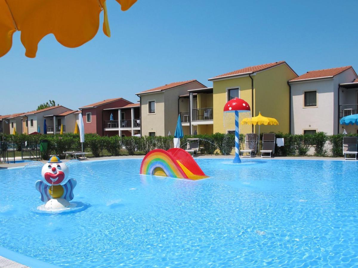 Apartment Belvedere Village-4 By Interhome Castelnuovo del Garda Bagian luar foto
