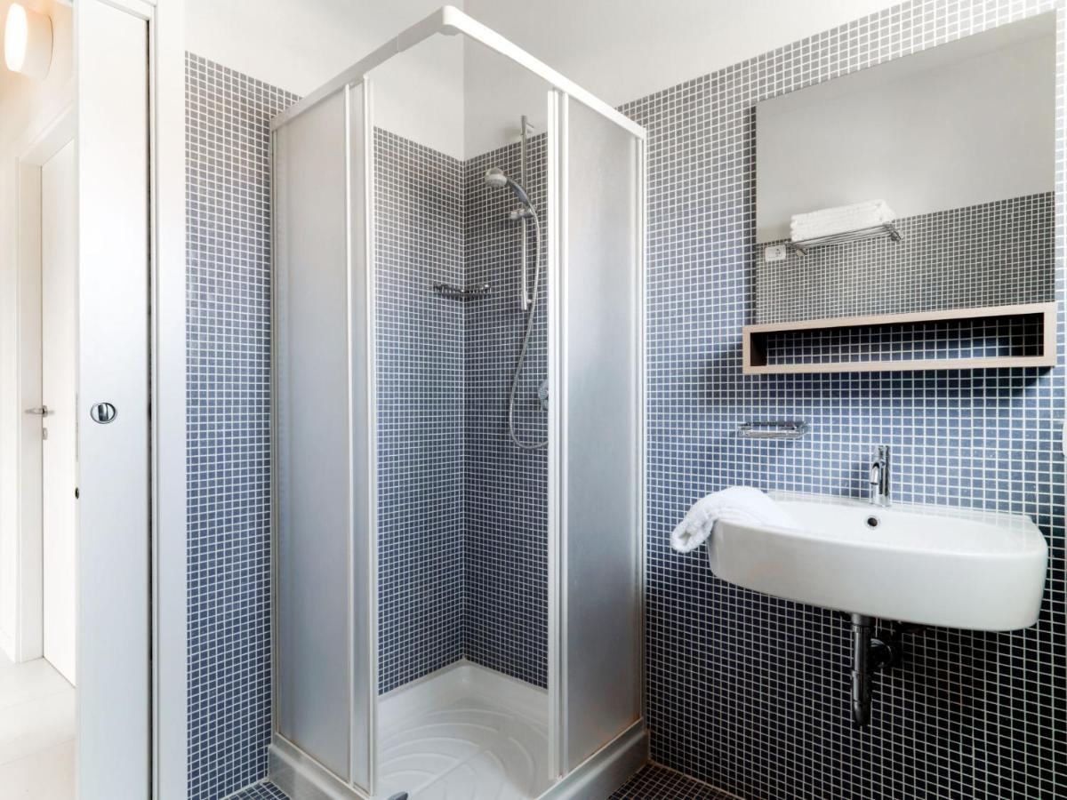 Apartment Belvedere Village-4 By Interhome Castelnuovo del Garda Bagian luar foto
